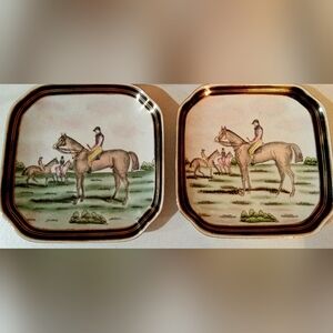 Neiman Marcus Equestrian Accent Plates - Gold and Cream